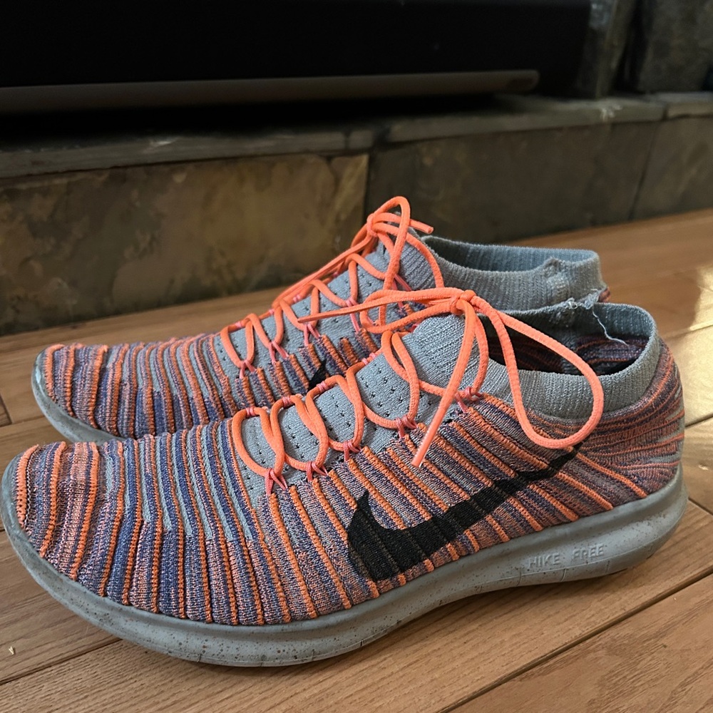 Nike Flyknit Lightweight Running Sneakers - Coral, Gray & Black
